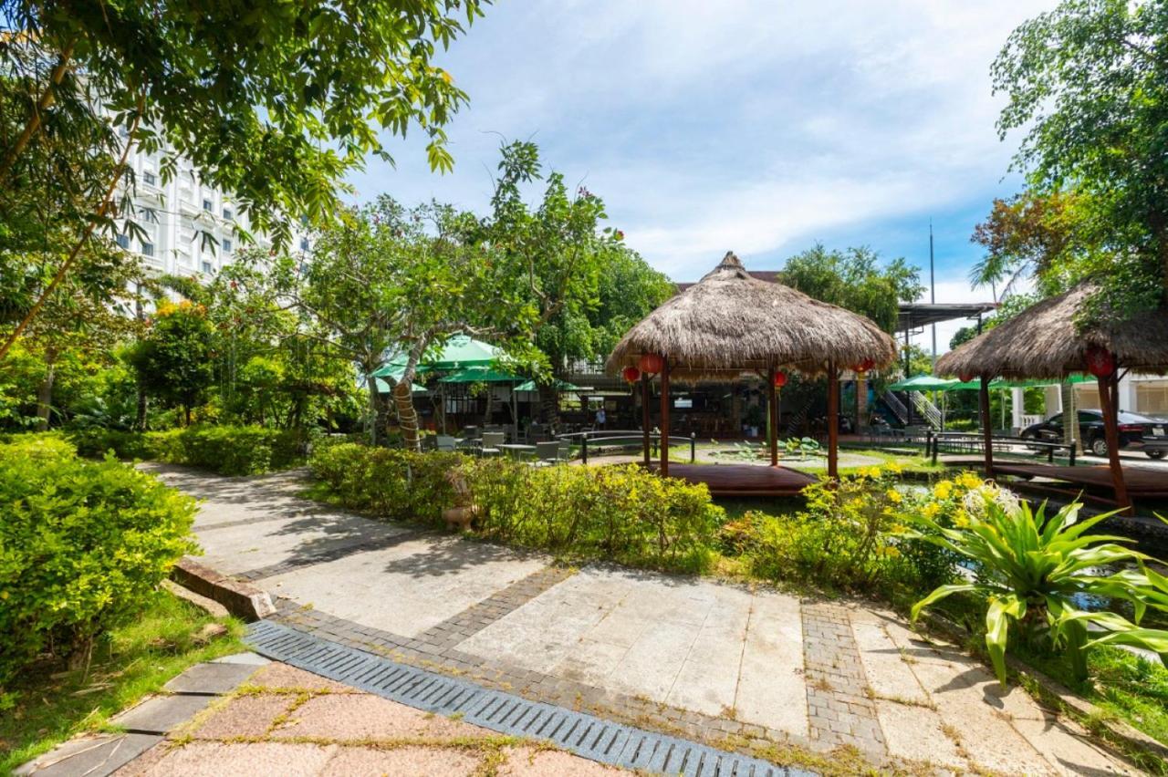 Tahiti Resort Phu Quoc Buitenkant foto